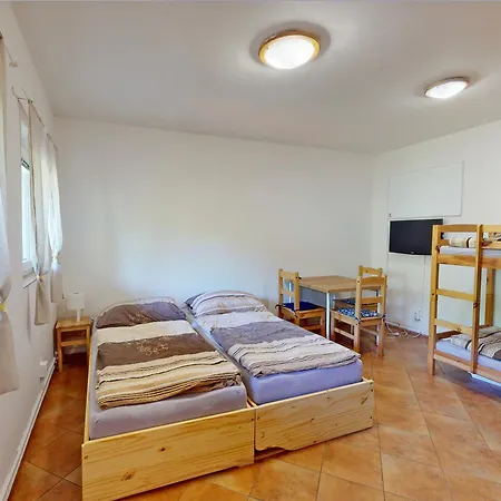 Feriehus Chata Bea - - Vranov - V Cervenci A Srpnu Od Soboty Do Soboty *